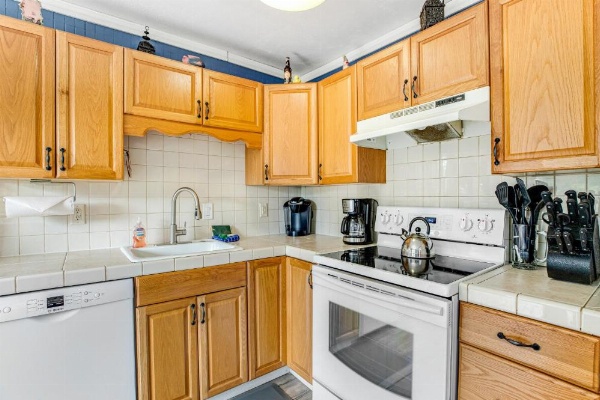 Pacific Breeze Hideaway image 16