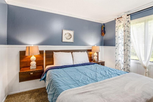 Pacific Breeze Hideaway image 20