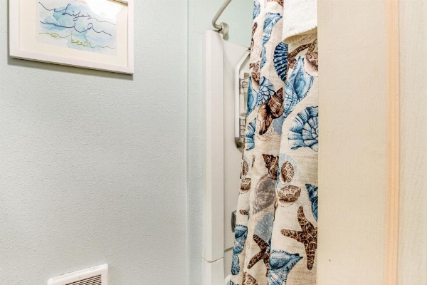 Pacific Breeze Hideaway image 25